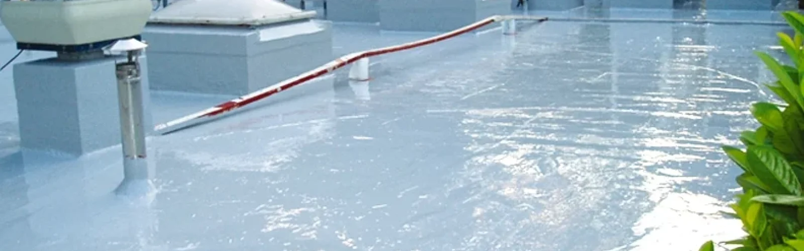 כמו בריכה אטום אטום